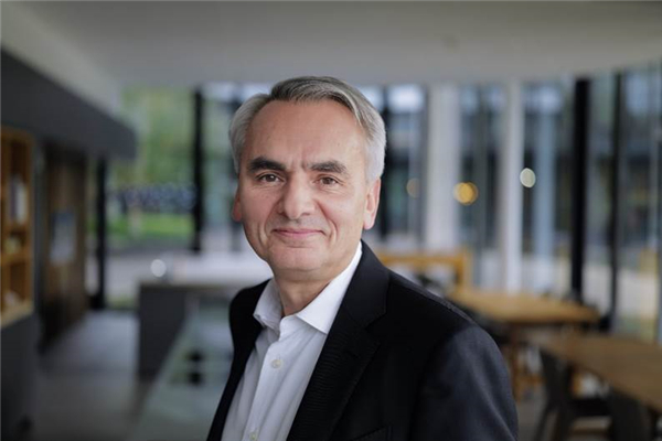 ��������������F�����ɆT��ϯ�Ј����\;��협�(y��ng)ȫ����څ���ǲ����l(f��)չ֮��